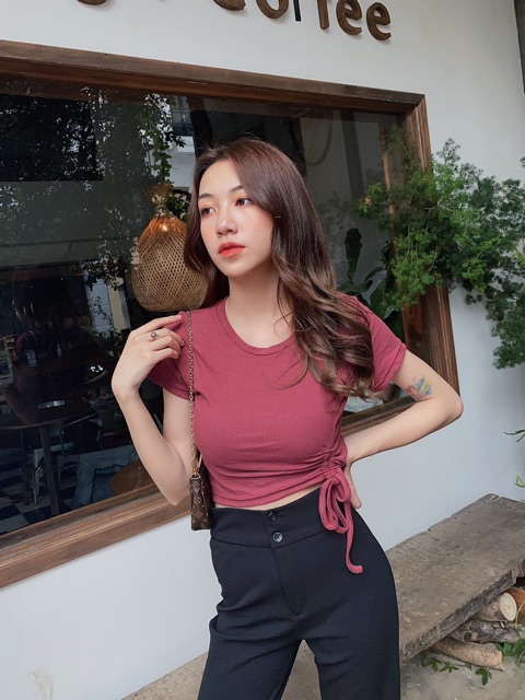 Áo croptop rút hông tay ngắn siêu xinh