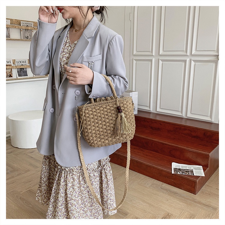 Túi xách IELGY đan rơm phối tua rua thời trang cho nữ