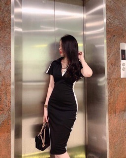 ĐẦM THUN CỔ BẺ