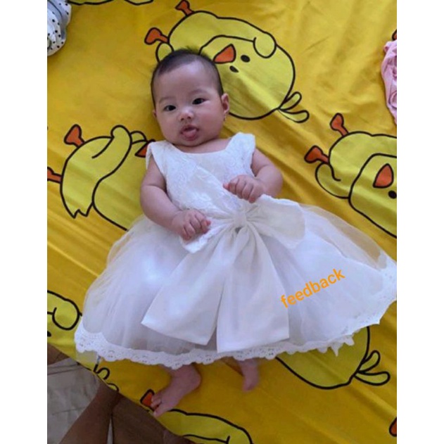 Váy, đầm công chúa ren dễ thương cho bé gái