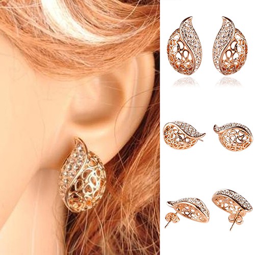 1 Đôi Bông Tai ĐíNh Đá NhiềU MàU SắC