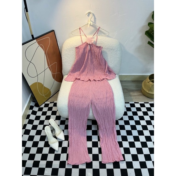 Sét yếm quần suông vải xốp nhăn