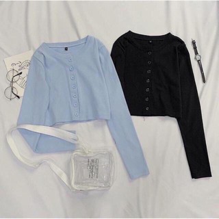 Áo croptop tay dài xinh xắn