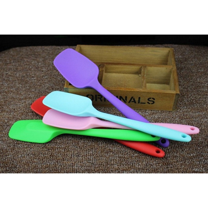 Phới Trộn Bột Spatula Silicone Chịu Nhiệt, Đúc Liền Dùng Để Đánh Bột,Trộn Bột, Vét Kem 28cm (Dạng Thìa)