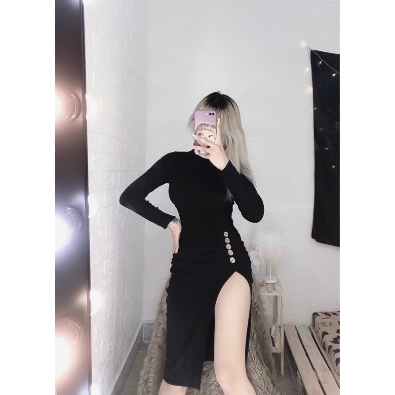 Đầm Body Tay Dài Xẻ Tà Cổ Lọ Nút Kiểu ✨