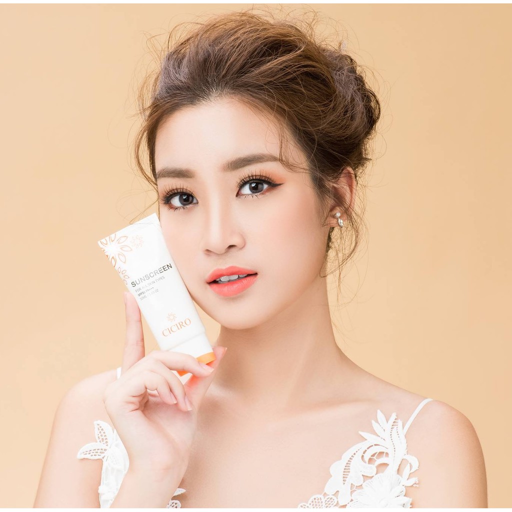 Kem chống nắng CICIRO Hàn Quốc SPF50 +++ , chống tia UV, ngăn ngừa lão hóa thích hợp mọi loại da.