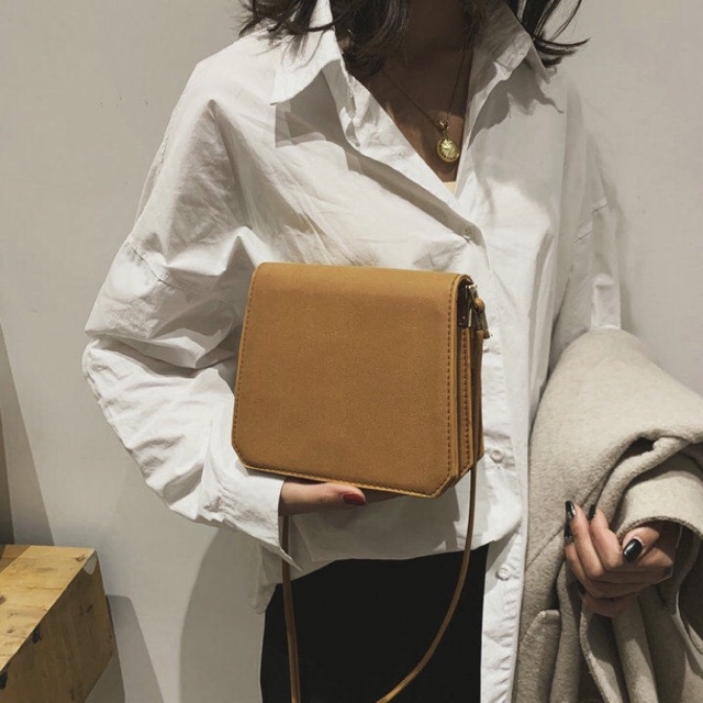 Túi xách nữ xinh xắn, dáng basic cho các nàng công sở