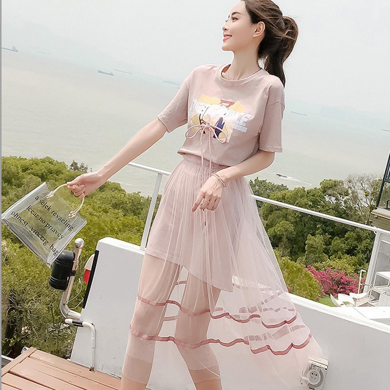 Set đầm thun suông tay ngắn in hình và chân váy lưới trẻ trung và duyên dáng cho nữ | BigBuy360 - bigbuy360.vn