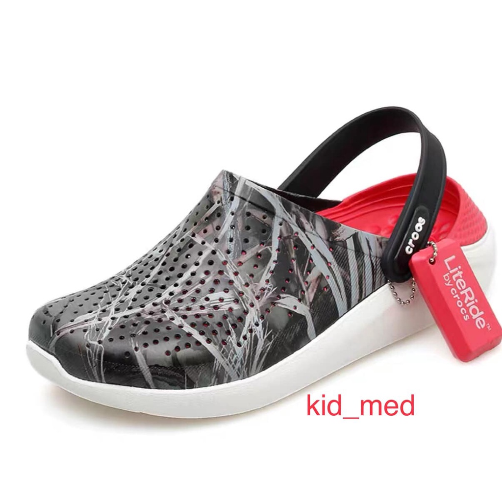 dép cross quai ngang họa tiết ràn ri lót hồng SHINCR8001 tặng thêm 12 sticker cross