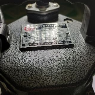 Bơm chìm 750W Điện cơ.