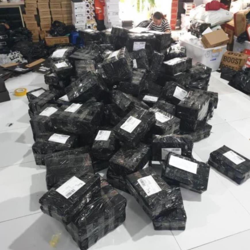 [FULL BOX+ BILL] Giày thể thao Sneaker van vault đen dành cho mọi lứa tuổi 2021 | BigBuy360 - bigbuy360.vn