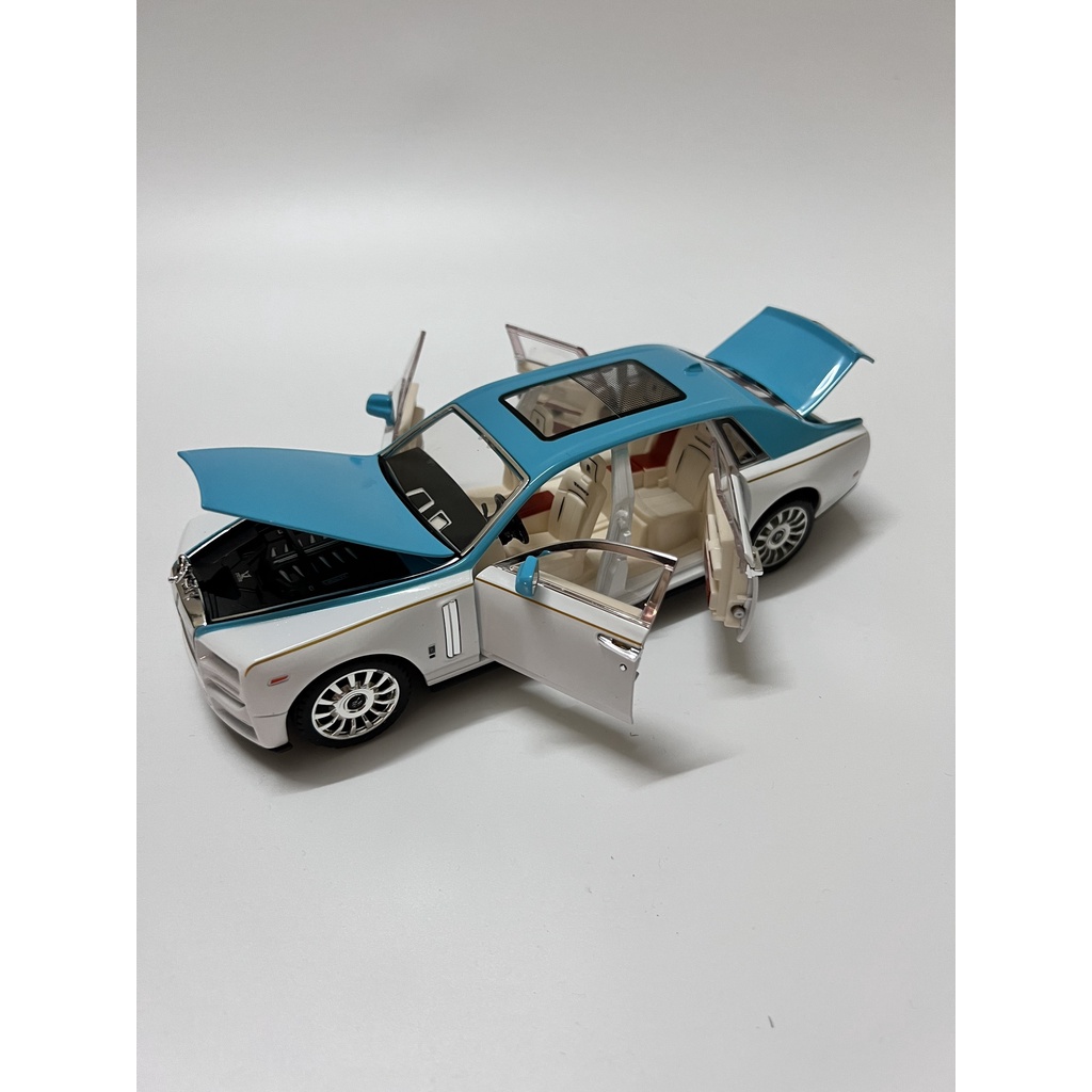 Xe mô hình hợp kim Rolls Royce Phantom Mansory 1:24 Mini Auto