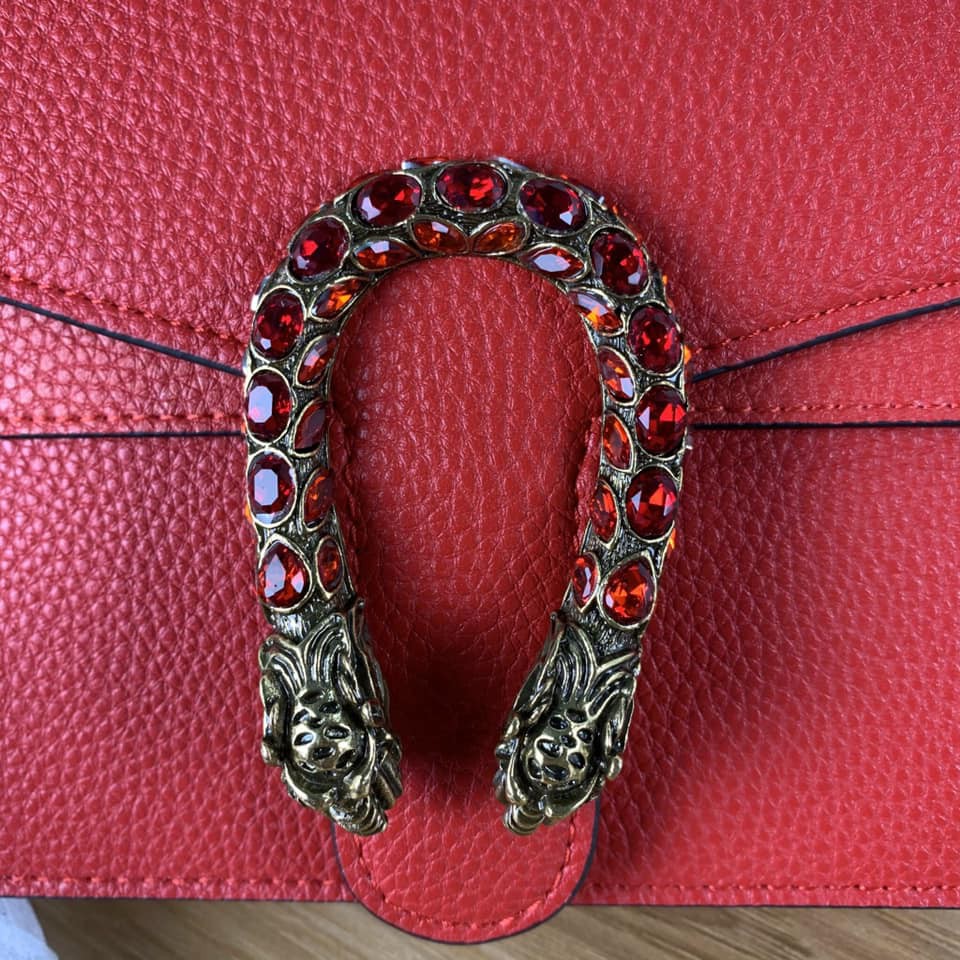 Túi xách Gucci Dionysus đầu rồng màu đỏ size mini 20cm