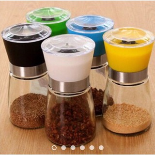 Dụng cụ xay tiêu cầm tay