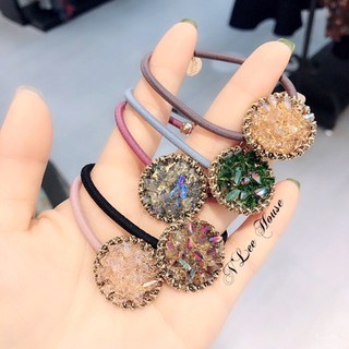 cột tóc mặt tròn đính đá