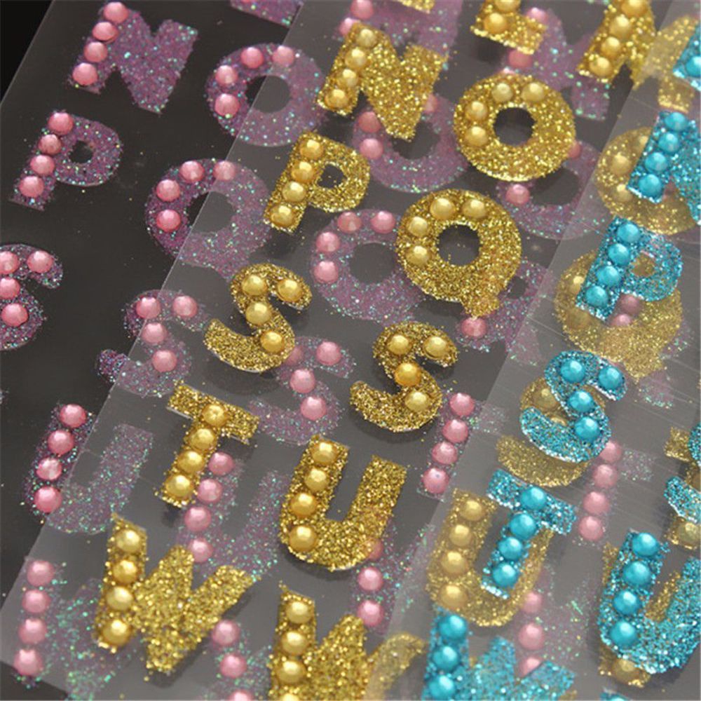 Set 81 Miếng Dán Tường Trang Trí Hình Chữ Cái Từ A-Z Nhiều Màu Sắc