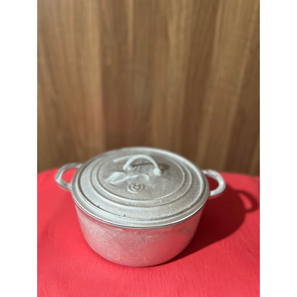 Xoong gang đúc thủ công số (8) đk 21cm