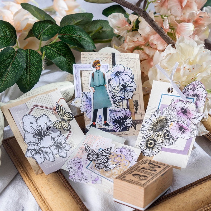 Bộ 10 Tấm Sticker Dán Tường Hình Hoa Và Bướm