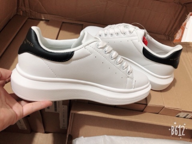 Giày Domba của Hàn auth | BigBuy360 - bigbuy360.vn