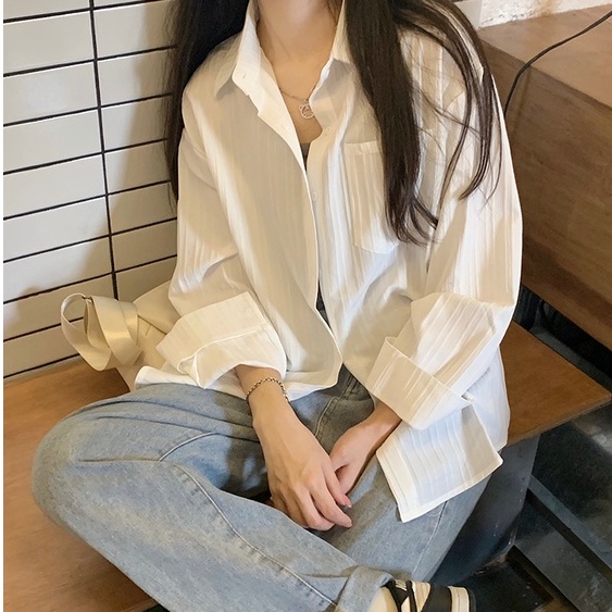 QKOOLE  Áo Sơ Mi Nữ Dài Tay Dáng Rộng Màu Trơn Phong Cách Hàn Quốc Màu Sắc shirt