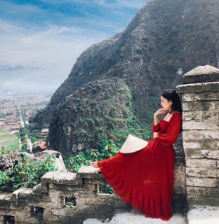 đầm maxi đỏ nhún tùng xoè