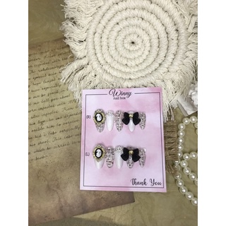 Nailbox móng up móng giả đen trắng cham thiên thần