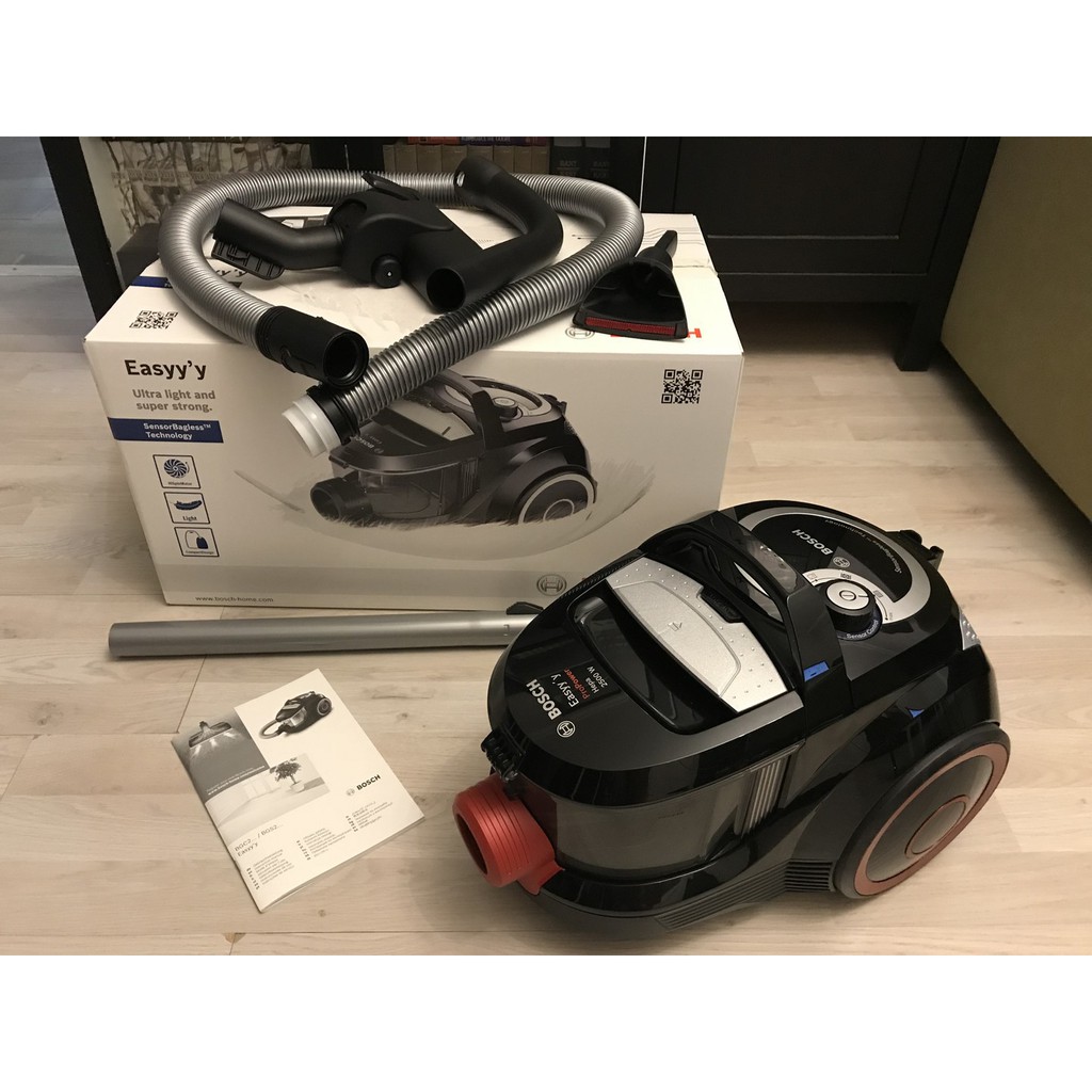 Máy hút bụi Bosch BGS2UPWER1