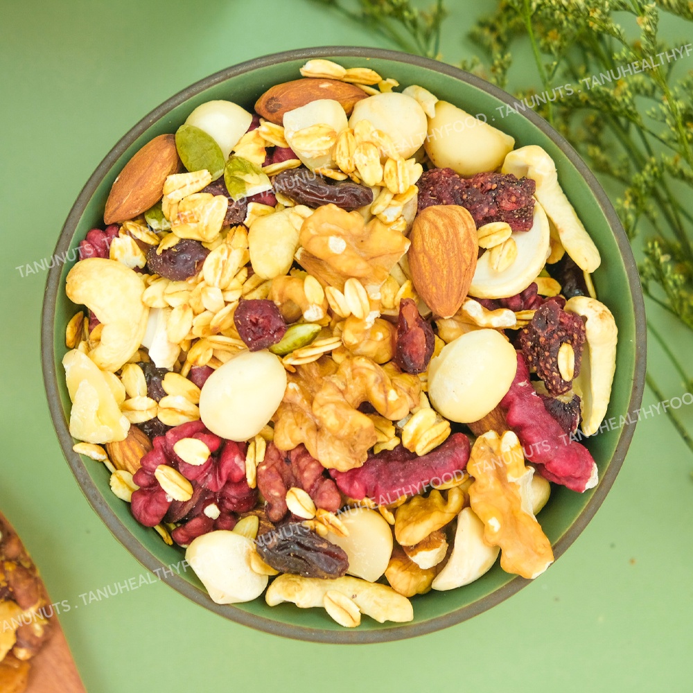 Granola siêu hạt 35% yến mạch TANU NUST, ngũ cốc granola ăn kiêng dinh dưỡng giảm cân gym yoga hũ 500g