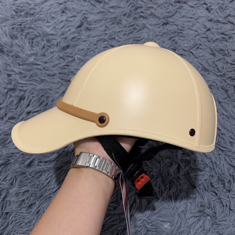 Mũ bảo hiểm demen nam nữ trẻ trung khoé lỗ phía sau