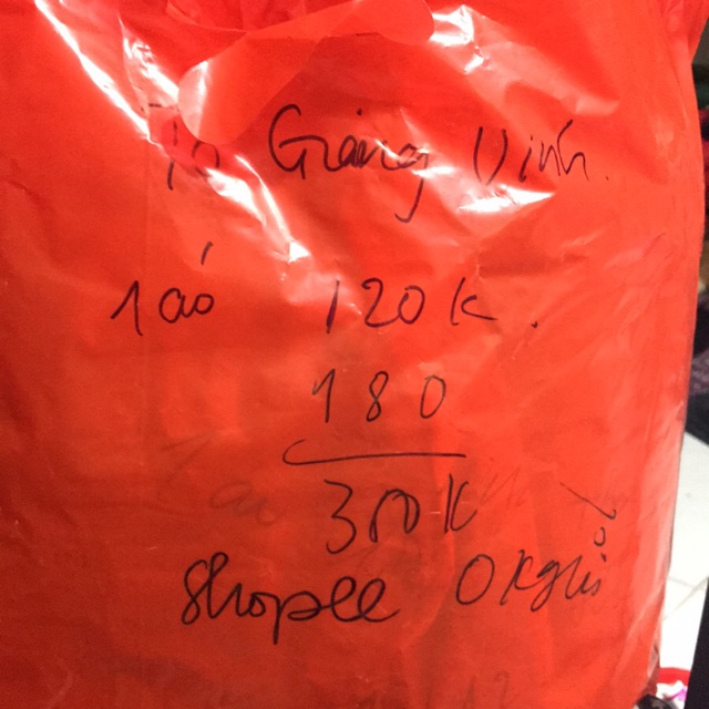 Quần áo tô Giang vinh