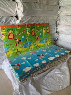 Thảm xốp gấp gọn