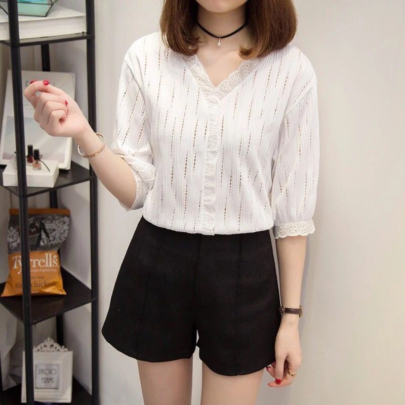 [Hàng nhập] Áo cổ chữ V màu trơn thiết kế dáng rộng thoải mái 04