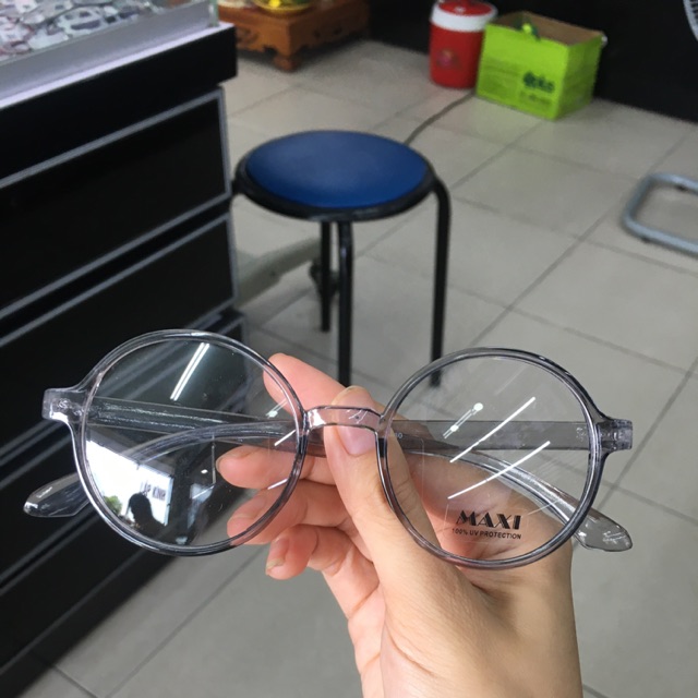 Gọng tròn nobita
