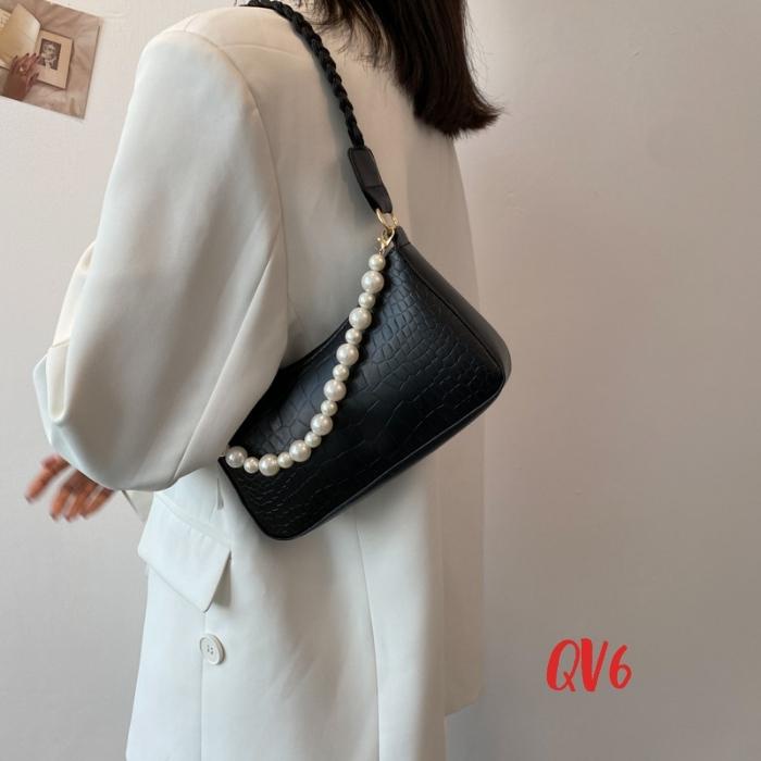 Túi đeo chéo kẹp nách, Túi xách nữ dây da xoắn phối chuỗi ngọc thời trang cao cấp - QV6 Shop