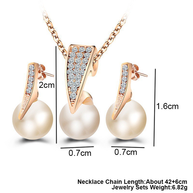 Bộ dây chuyền + khuyên tai ngọc trai cao cấp