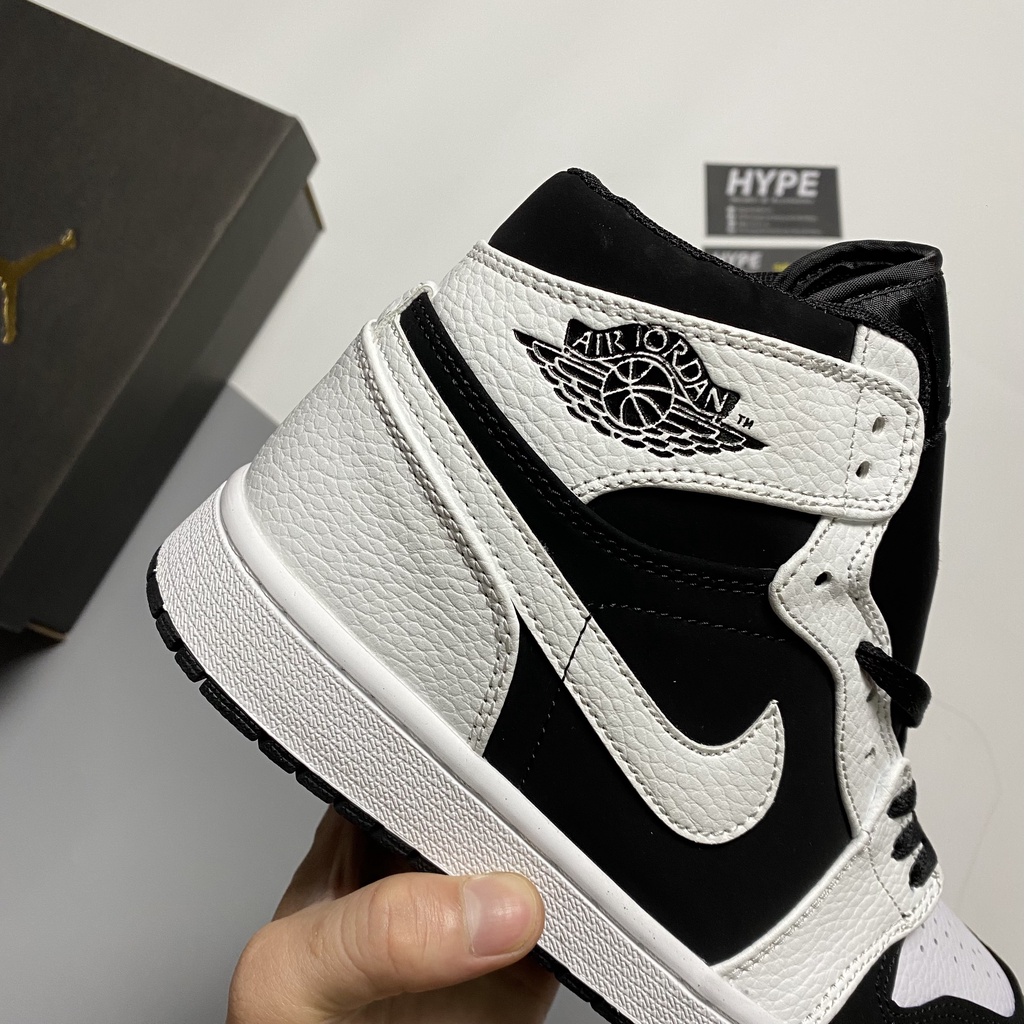 Giày Jordan 1 Mid White Black  - Hype Sneaker | Phiên bản 1:1 chuẩn.
