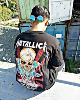 Áo Metallica còn size M