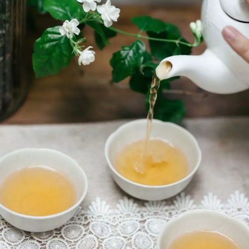 Trà thái Nguyên đóng hộp 200g Chè búp Tân Cương_TN07 | BigBuy360 - bigbuy360.vn