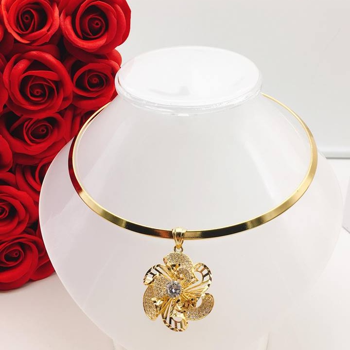 Dây chuyền nữ, kiềng cổ trơn mặt dây chuyền hoa mai vàng V595 Namo jewelry