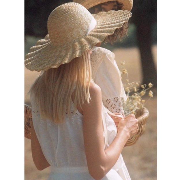 Mũ rơm Vintage cao cấp - vành rộng lượn sóng - thắt dây nơ ( đóng hộp)