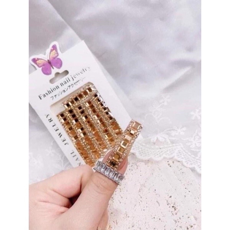 Đá viền trang trí móng các mẫu HÓT