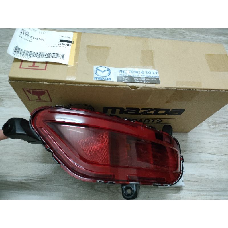 Đèn phản quang sau ( đèn cản sau ) phụ Mazda CX5 2017-2021 chính hãng
