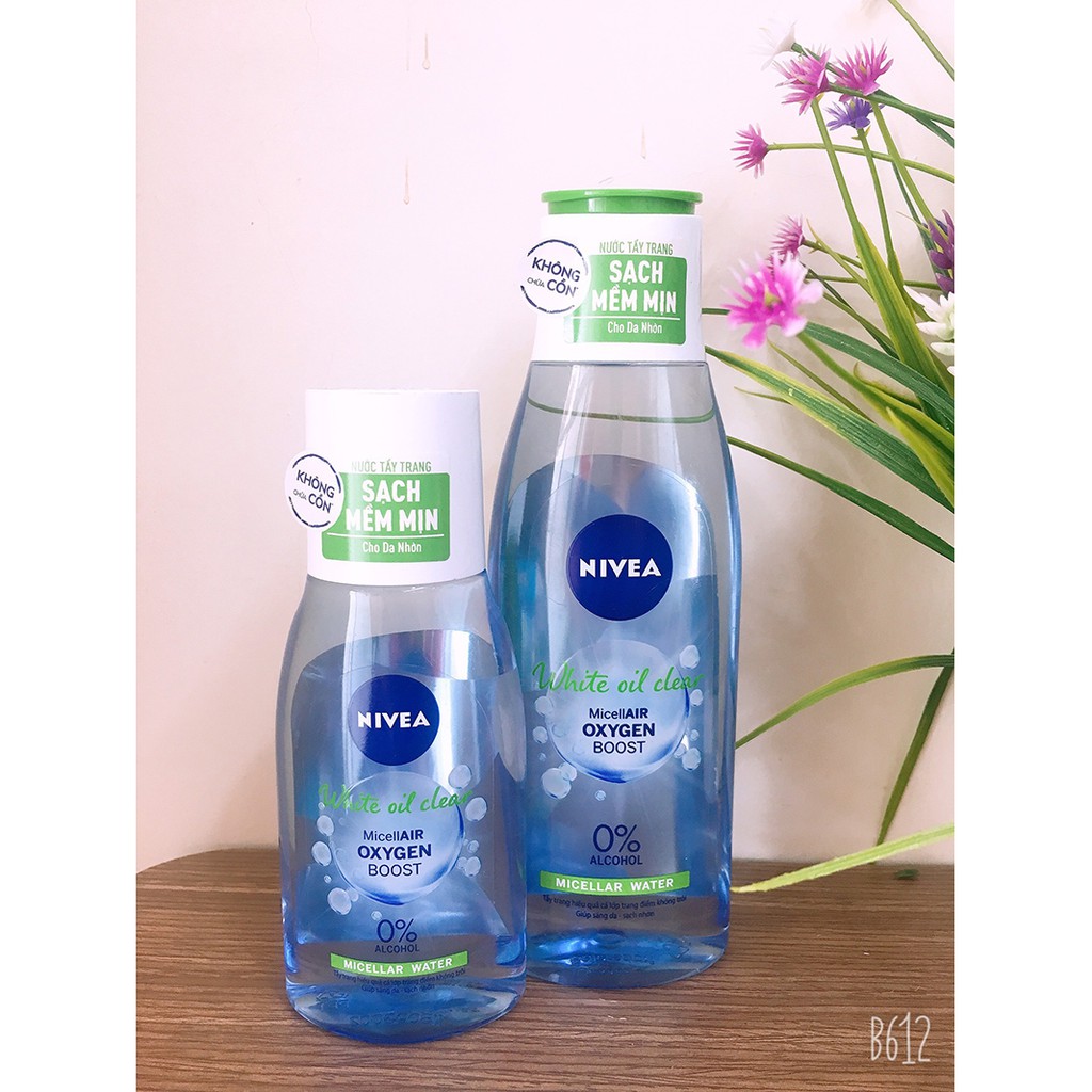 Nước Tẩy Trang Sáng Da Cho Da Nhờn Mụn Nivea