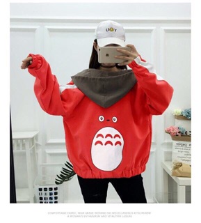 Áo khoác gió phối mũ in totoro