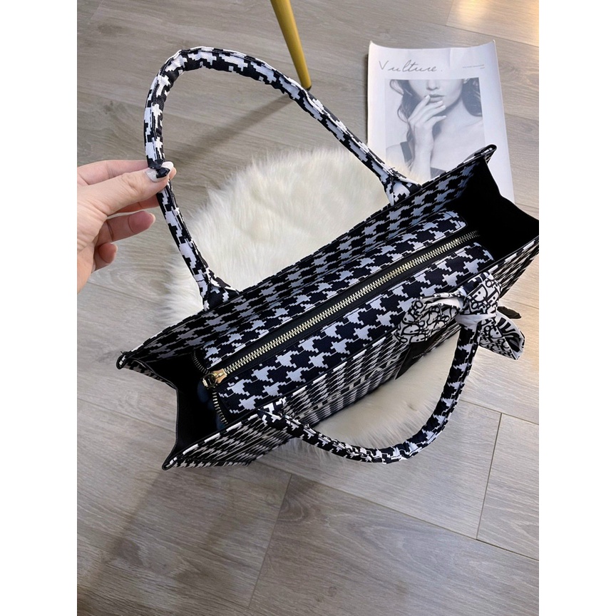 Túi Thời Trang Nữ Công Sở Kèm Khăn Lụa Siêu Hot TN435