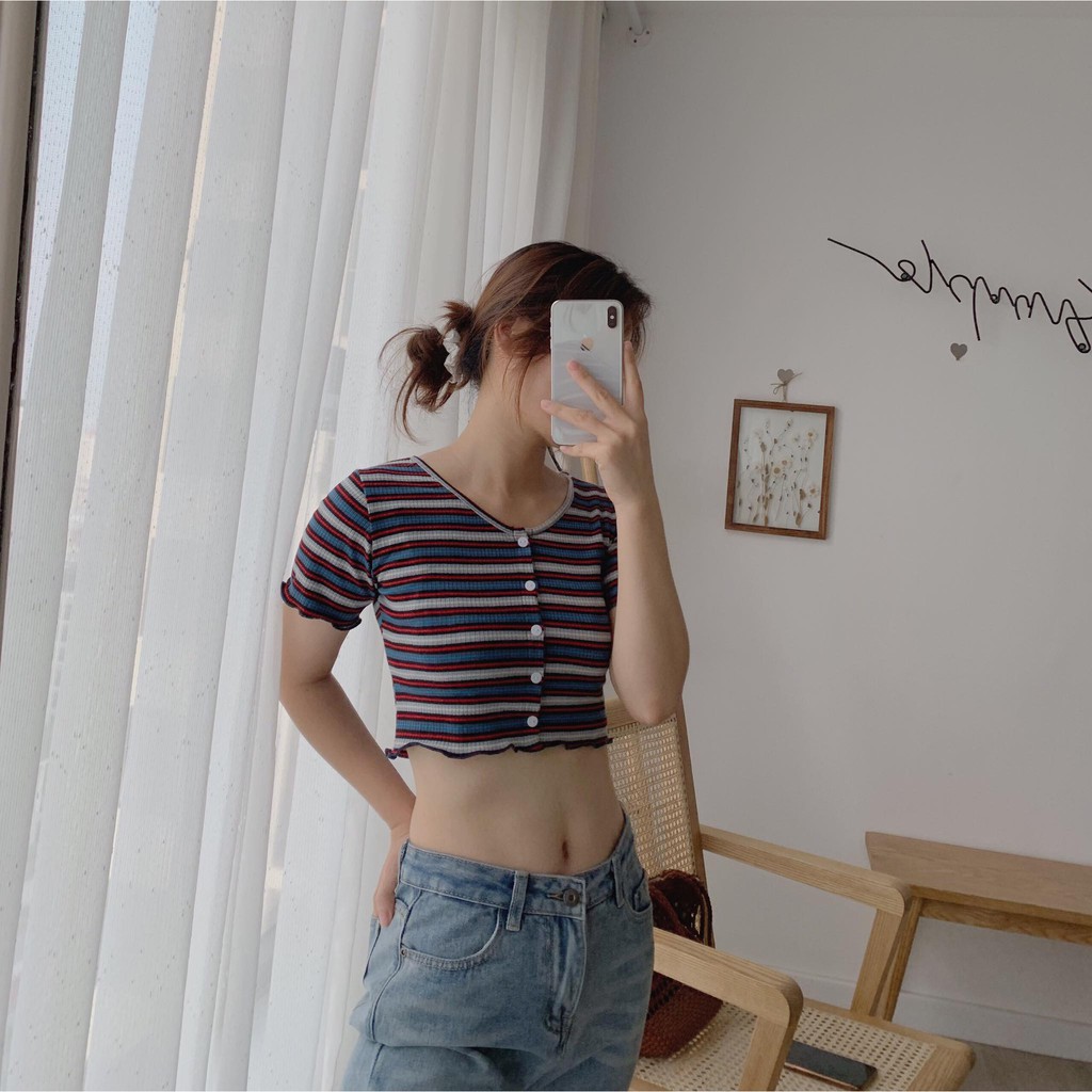 [Mã WASKT304 giảm 15% tối đa 30K đơn 99K] áo thun cúc ngực ngắn tay TKP96 1994closet | BigBuy360 - bigbuy360.vn