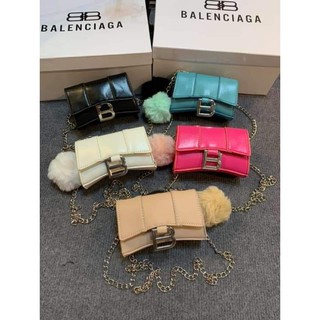 Túi Đeo Thắt Lưng Đeo Chéo Chữ B Size Mini 14 Tặng Kèm Quả Bông