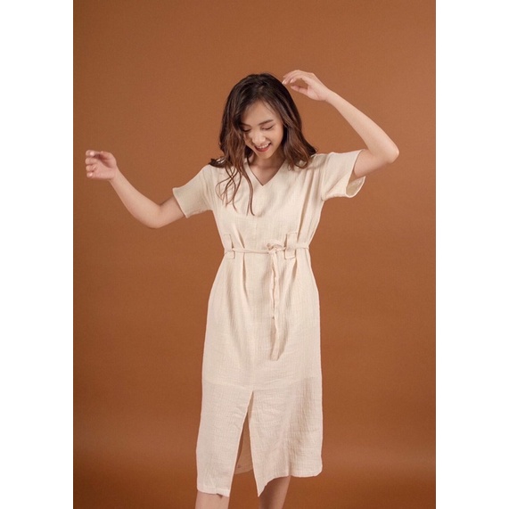 Đầm Monotalk