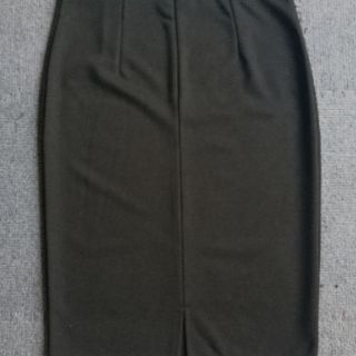 Chân váy ôm công sở