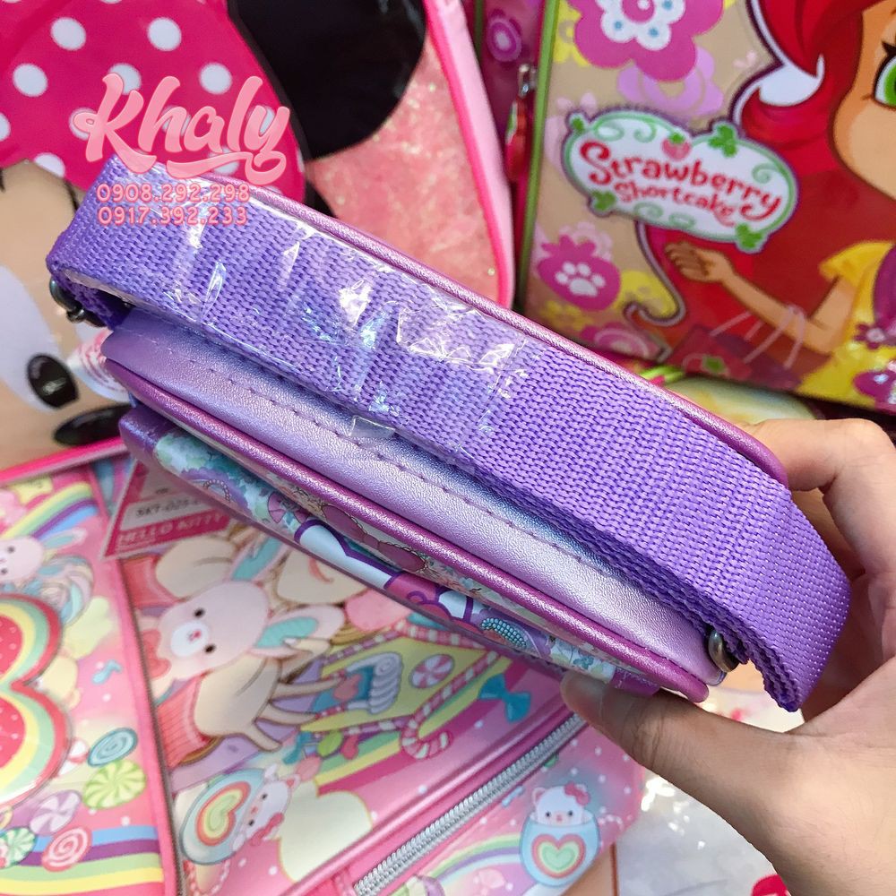 Túi đeo chéo hình mèo Hello Kitty nhiều hoa nơ  2 ngăn màu tím trắng cho bé gái (Thái Lan) - 2505KT02502 - (11x4x13cm)